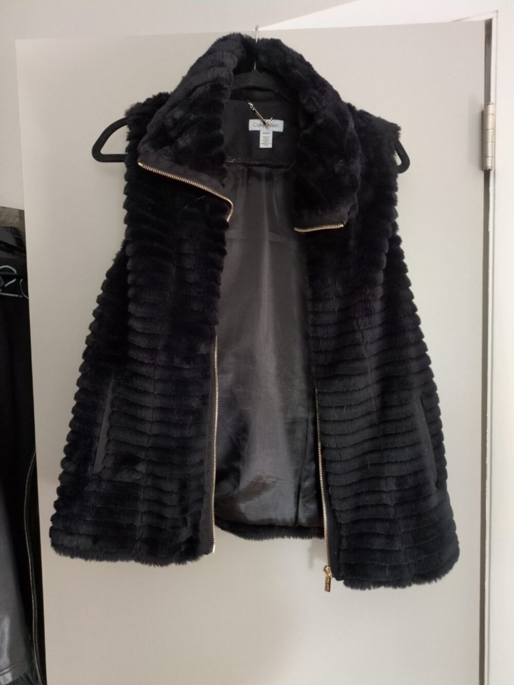 Calvin Klein Black Faux Fur Vest Full Zip M